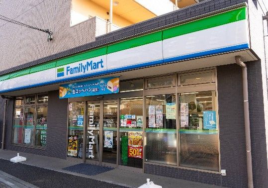 近くのファミリーマート 東伏見四丁目店まで381m(徒歩5分)