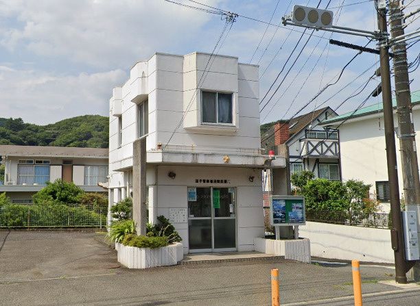 近くの逗子警察署沼間交番まで341m(徒歩5分)