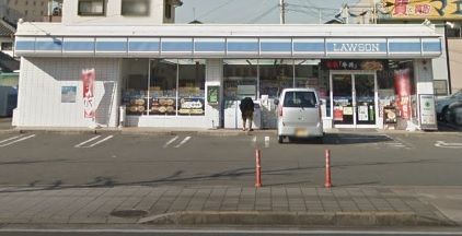 近くのローソン 大村東三城町店まで52m(徒歩1分)