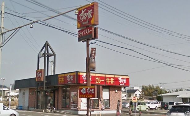 近くのすき家 57号諫早小川町店まで732m(徒歩10分)