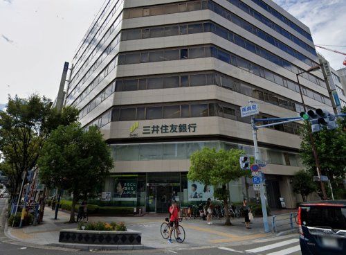 近くの三井住友銀行南森町支店まで514m(徒歩7分)