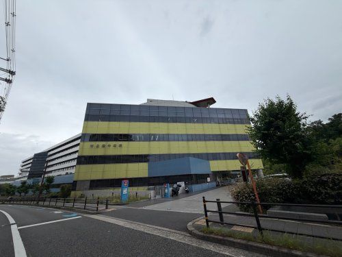 近くの市立豊中病院まで534m(徒歩7分)