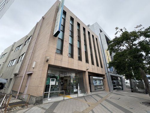 近くの三井住友銀行　逗子支店まで155m（徒歩2分）