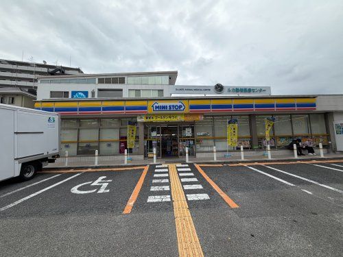 近くのミニストップ豊中少路店まで924m(徒歩12分)