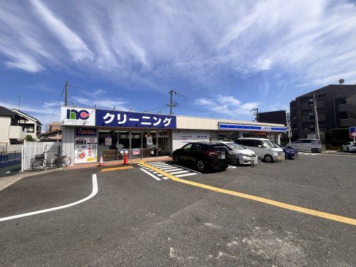 近くのローソン豊中上野東一丁目店まで468m(徒歩6分)