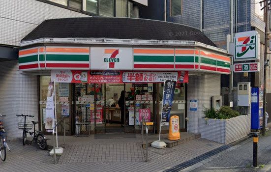 近くのセブン-イレブン 大阪西天満4丁目店まで435m(徒歩6分)