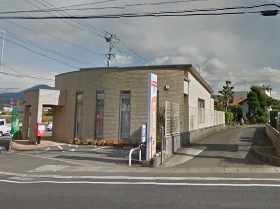 近くの竹松郵便局まで514m(徒歩7分)