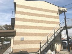 レオパレスみうらイチゴ駅の外観画像