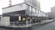 レオパレスロワール三条Aの外観