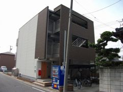 クレイノエンジョイライフの外観画像