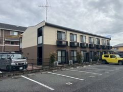 レオパレスシェモアの外観画像