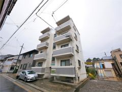 レジェンドの外観画像