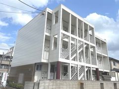 レオパレスグリーンヒルズの外観画像