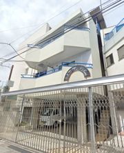 ホワイトキャビンの外観画像