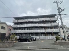 レオパレスレグルス八幡の外観画像