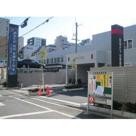 近くに施設あり