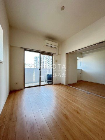 小倉守恒本町郵便局(60m)