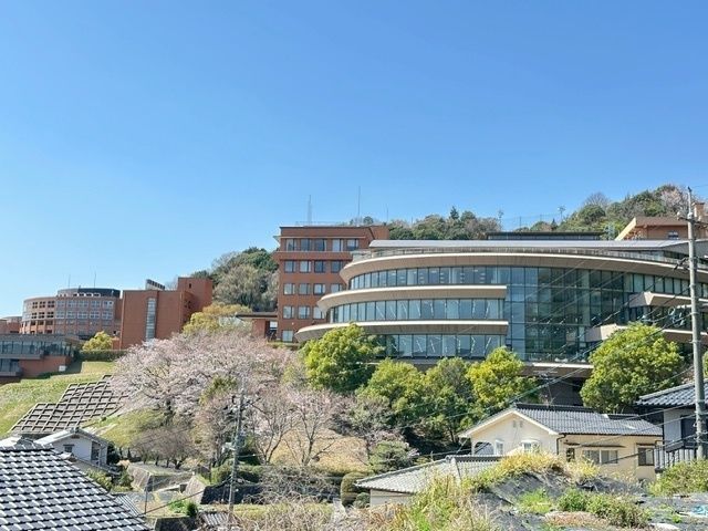 近くに施設あり