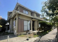 桜山2丁目貸家の外観画像