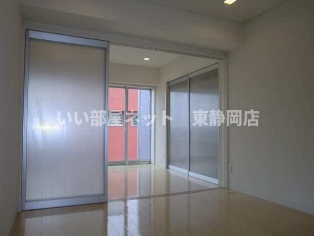 洋室