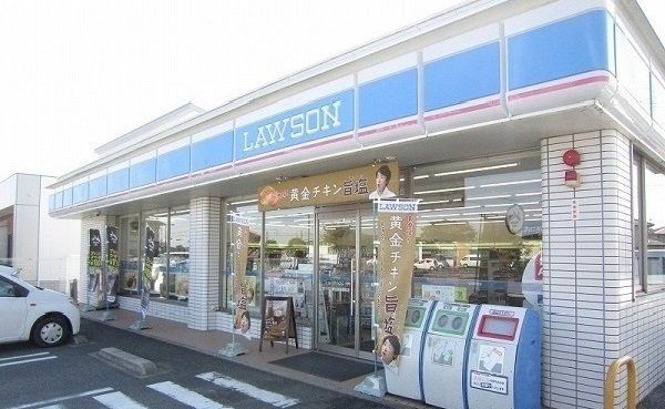 ローソン東出雲錦新町店まで800m