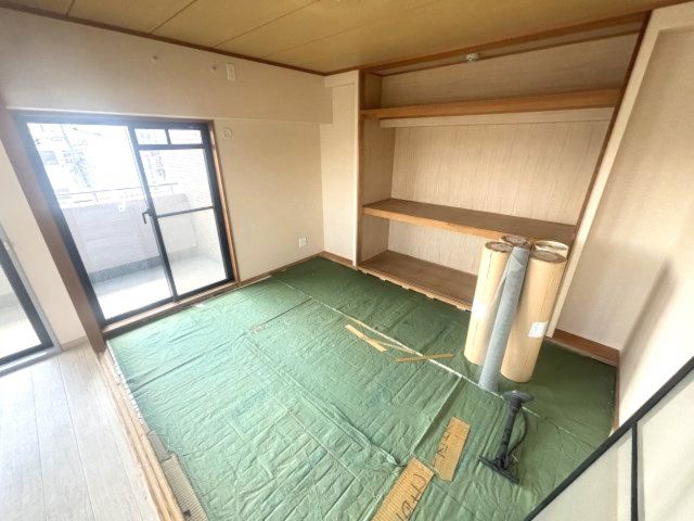 ベッドルーム