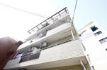 引地ビルの間取り画像