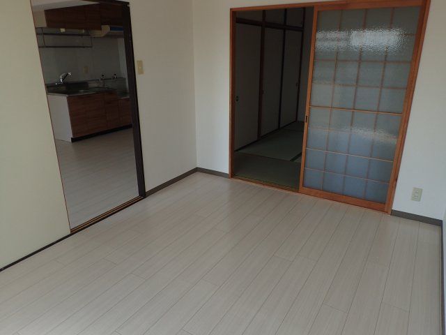 洋室