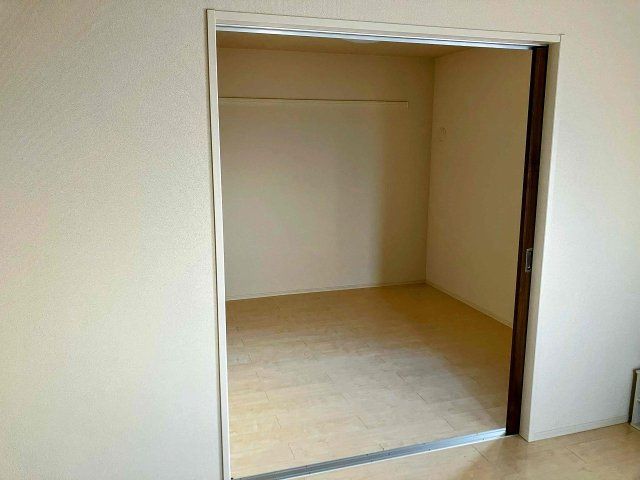 ベッドルーム