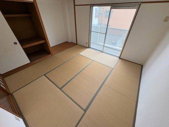 ベッドルーム