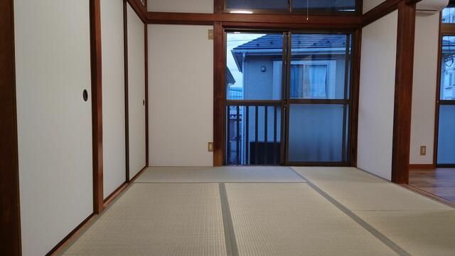 ベッドルーム