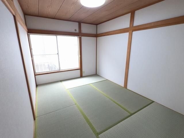 ベッドルーム