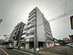 アヴェーレ早苗の外観画像