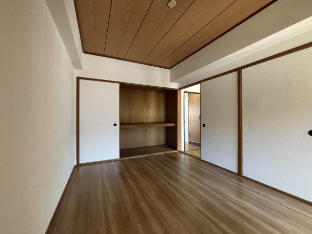洋室