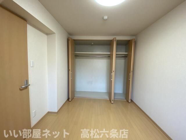 ベッドルーム