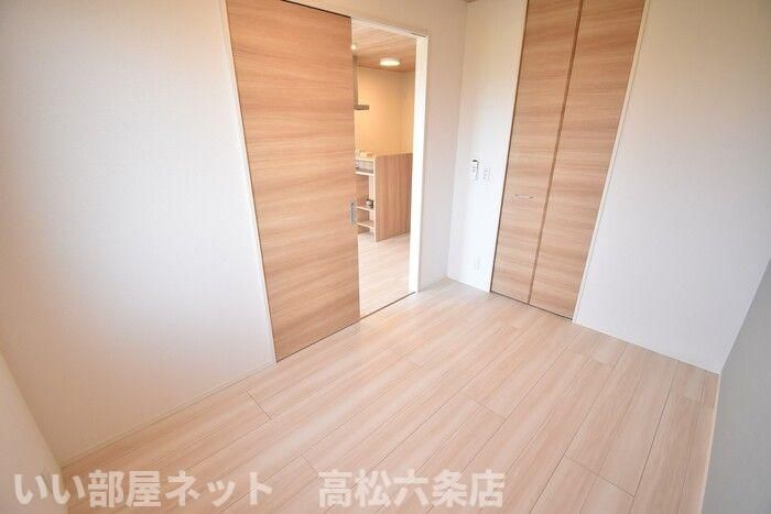 ベッドルーム