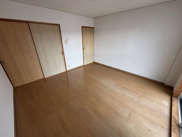 ベッドルーム