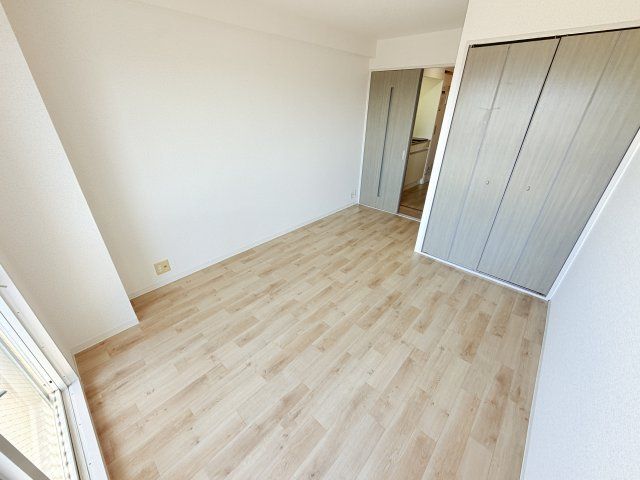 ベッドルーム