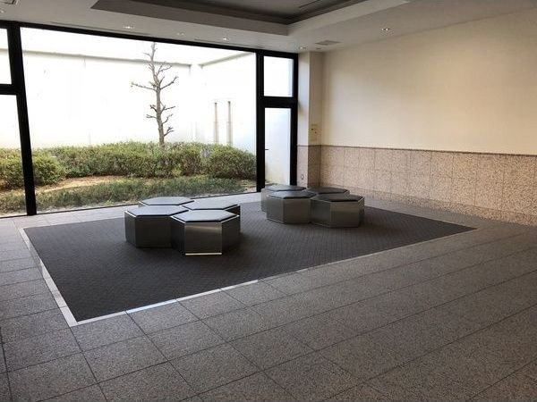 ロビー