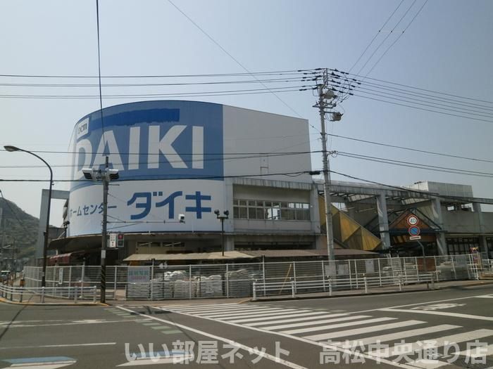 近くに施設あり
