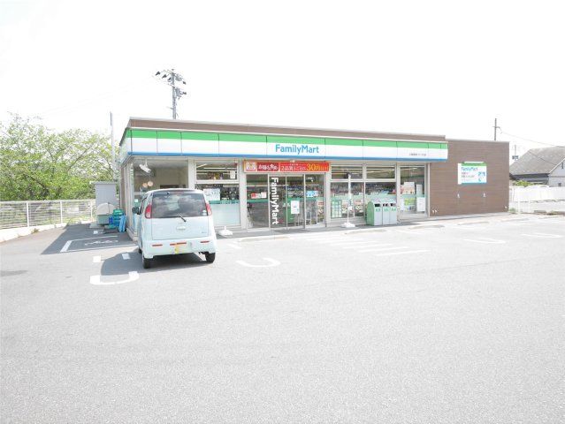 ファミリーマート 小倉曽根バイパス店(520m)