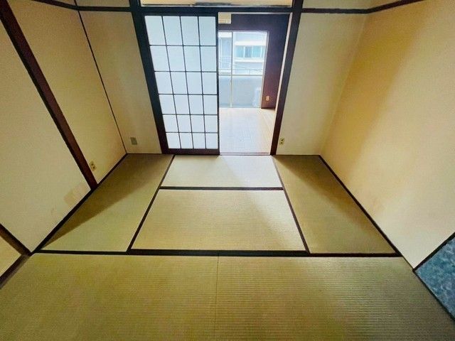 ベッドルーム
