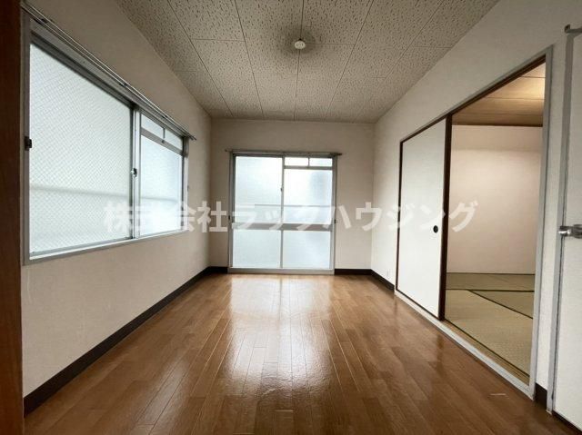 洋室
