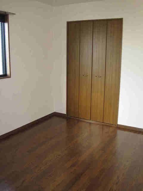 ベッドルーム