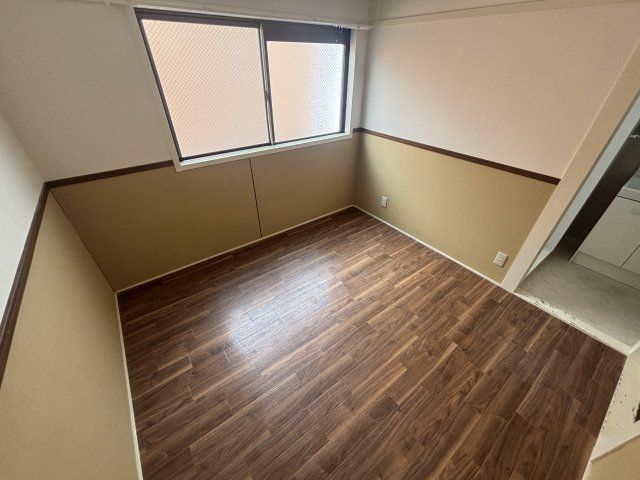 ベッドルーム
