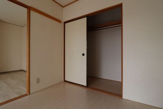 ベッドルーム