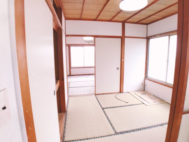 ベッドルーム
