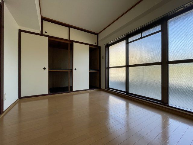 洋室