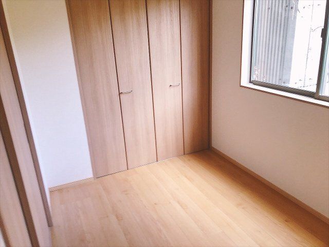 ベッドルーム