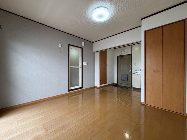 ベッドルーム
